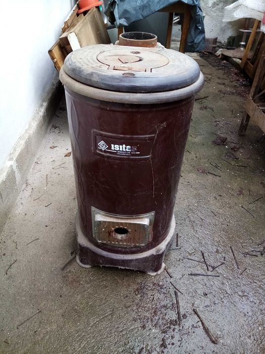 Печка на дърва за ремонт