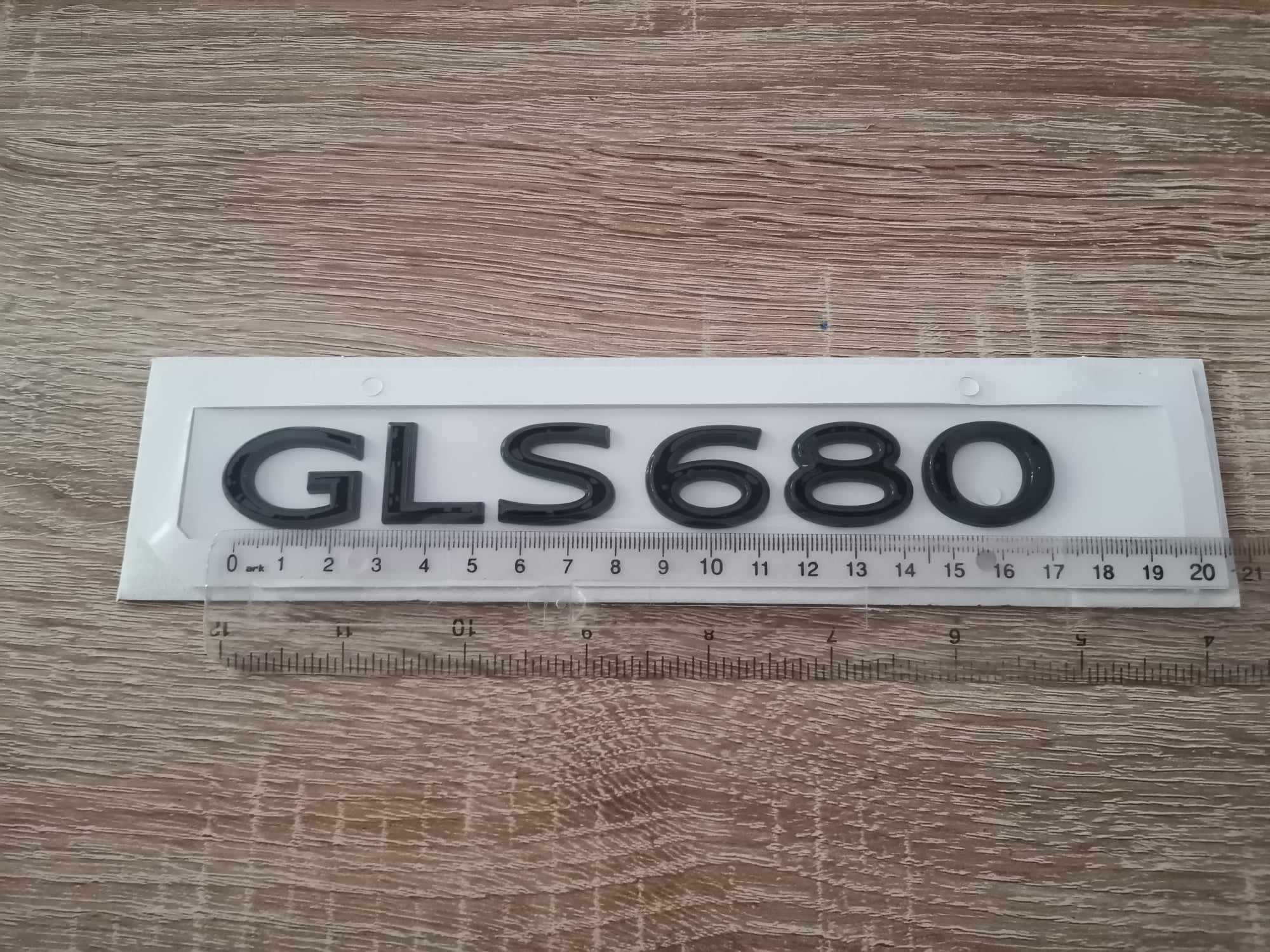черен надпис нов стил Mercedes Benz GLS 680