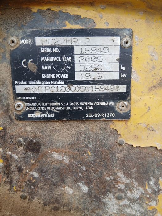 Mini excavator Komatsu PC27MR-2 – 3.25 tone, stare bună, gata de lucru