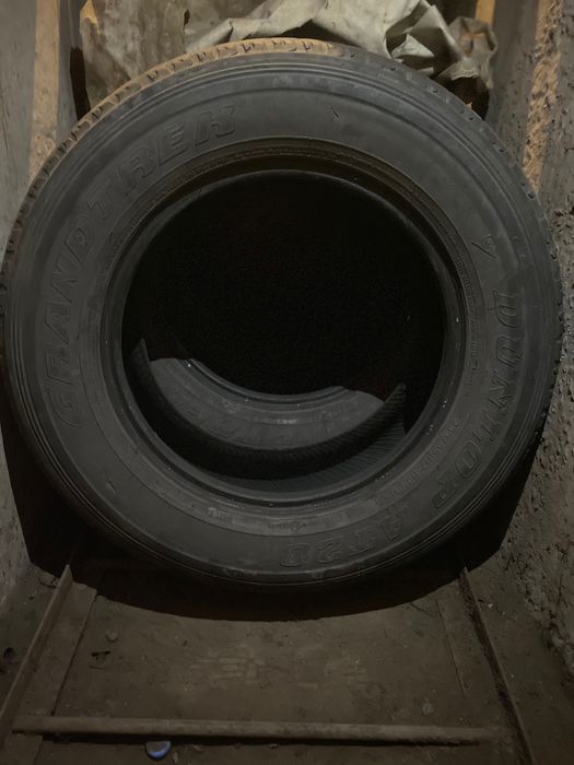 Резина 4 колеса б/у Dunlop Grandtreck