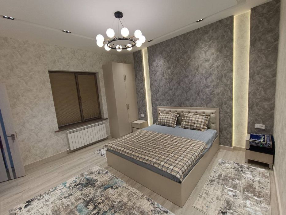 Dacha Oilaga Oq toshda