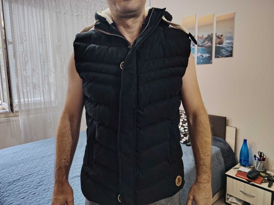 Мъжка грейка/елек. Чисто нова