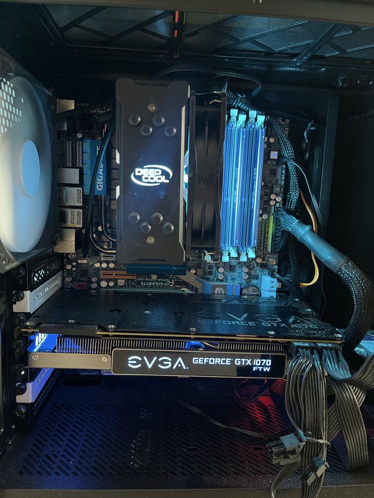 Видеокарта EVGA GTX 1070 FTW