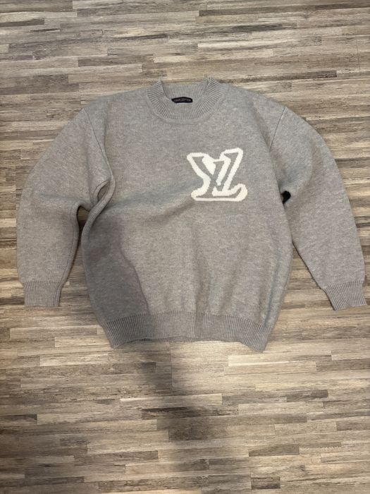 Louis Vuitton sweater grey