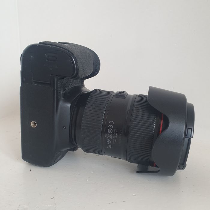 Canon mark4 сотилади