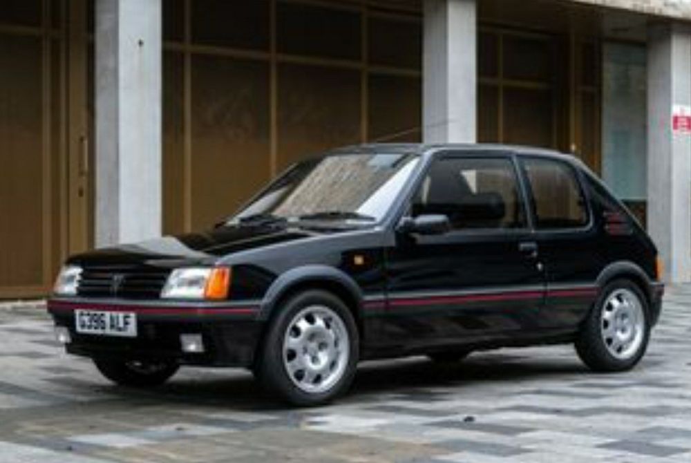 Предна броня Пежо 205 GTI