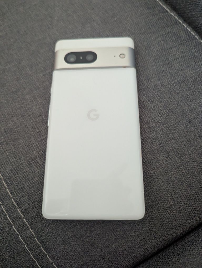 Продам телефон google pixel 7