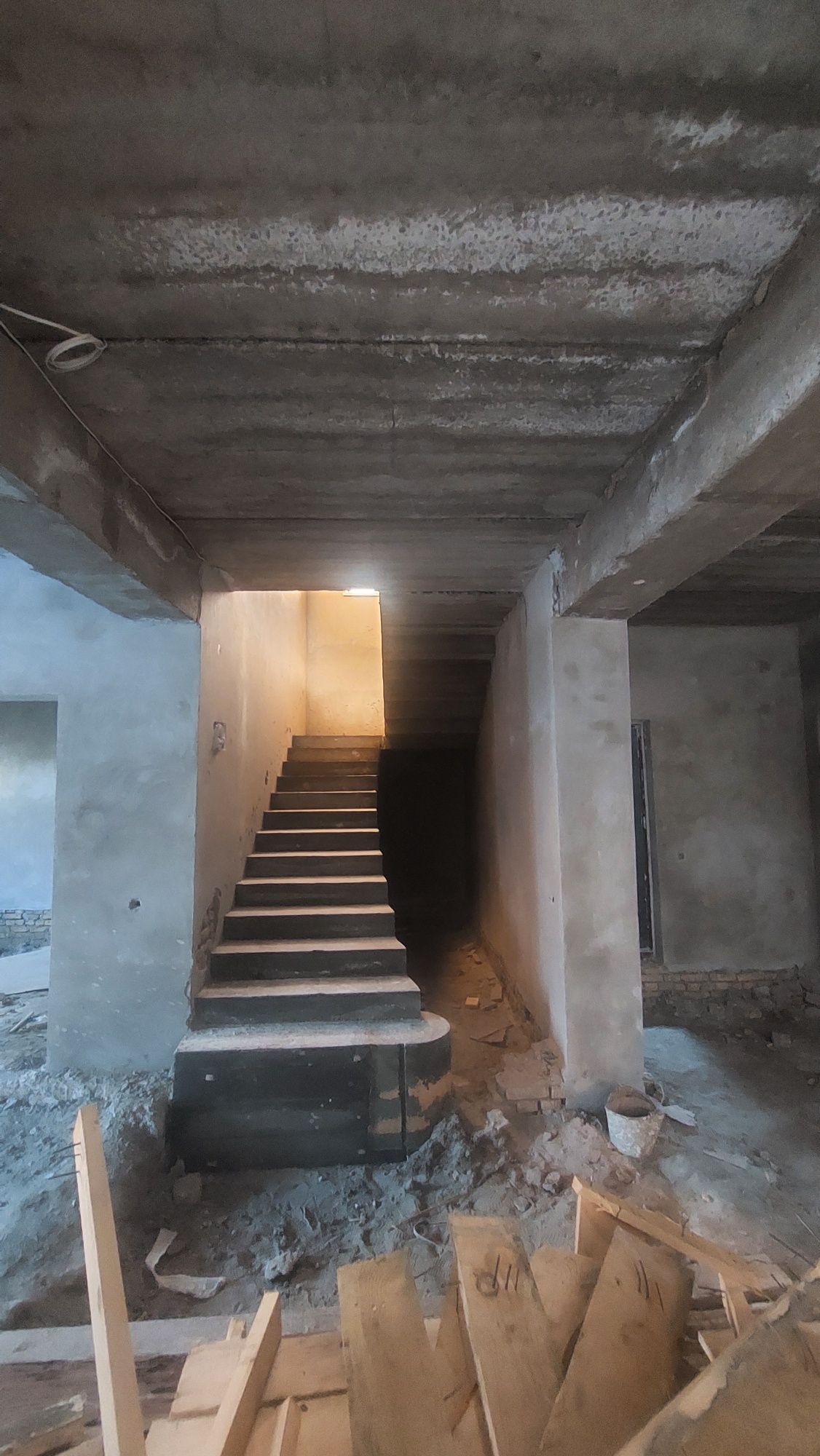 Зина лестница хизмати beton zina