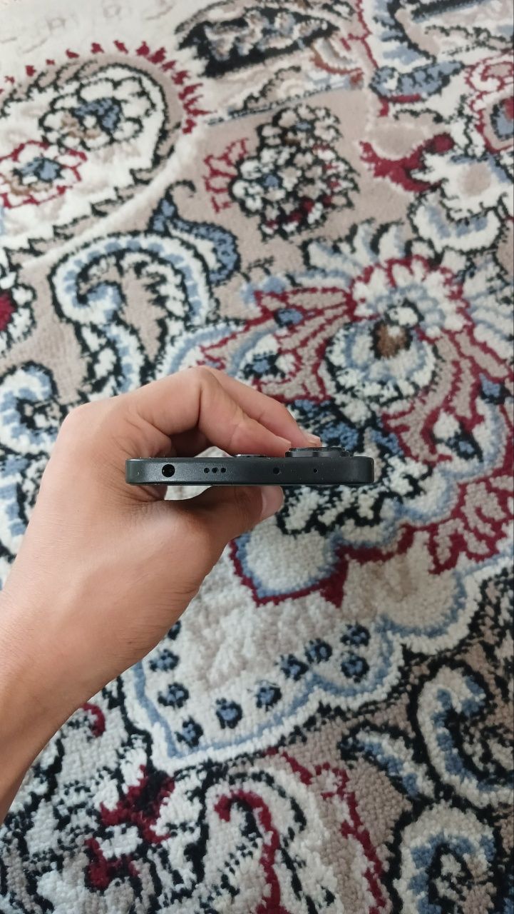 Redmi 13 8/256 korobka bor