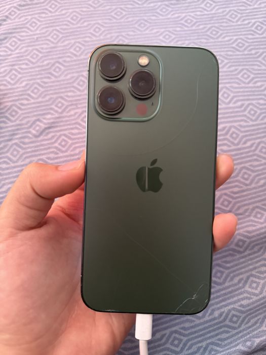 iPhone 13 Pro в идеальном состоянии