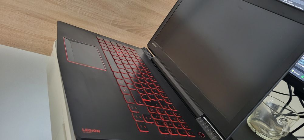 Gaming Laptop Lenovo Legion Y520 – 24GB RAM, SSD, Отлично състояние