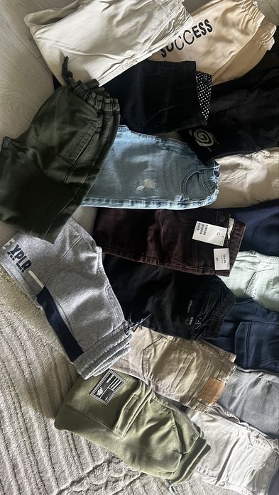 Детски панталони , дънки спортни джогър панталони , долнички