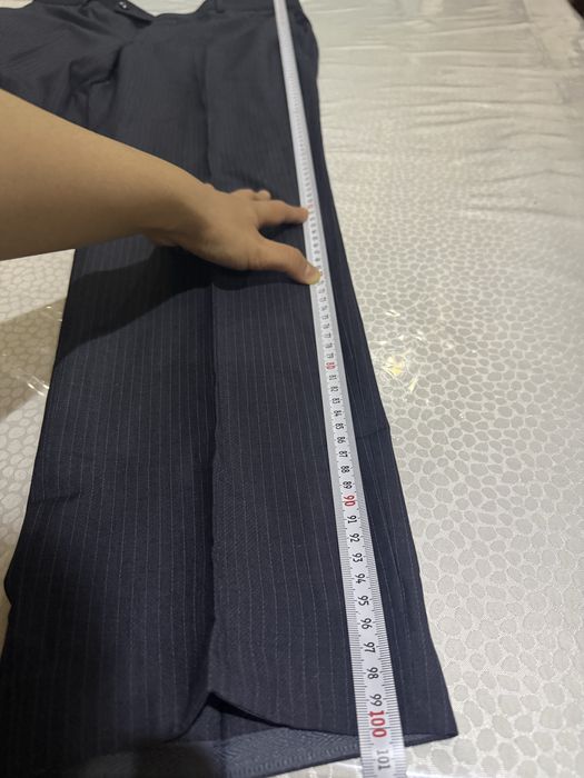 Кастюм шим холати зор бир маротаба кийилган