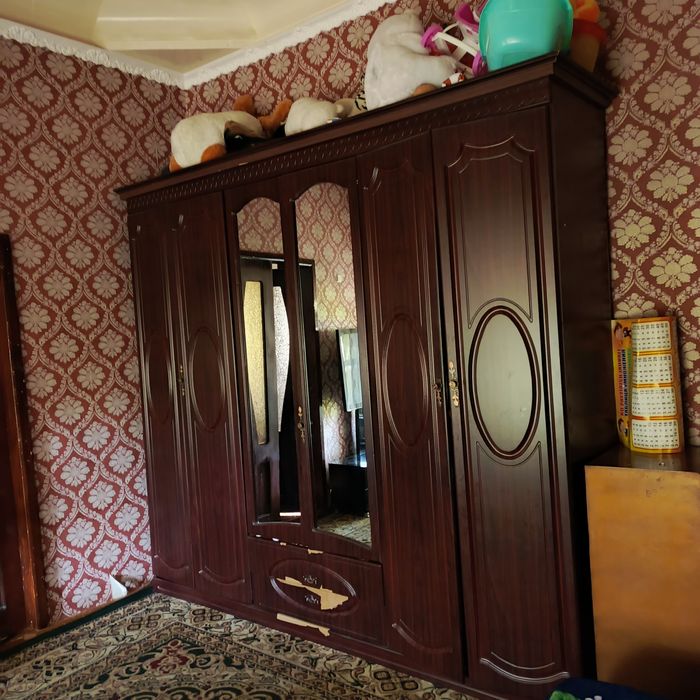 Спальный гарнитур