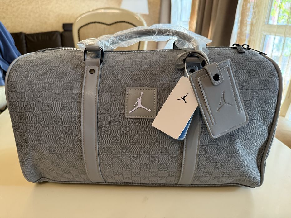 Jordan monogram duffle bag сак