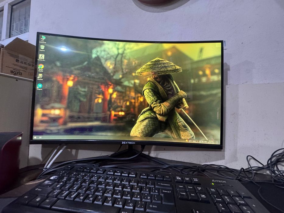 Manitor 27 xolati yaxshi 165 hg aybi bor