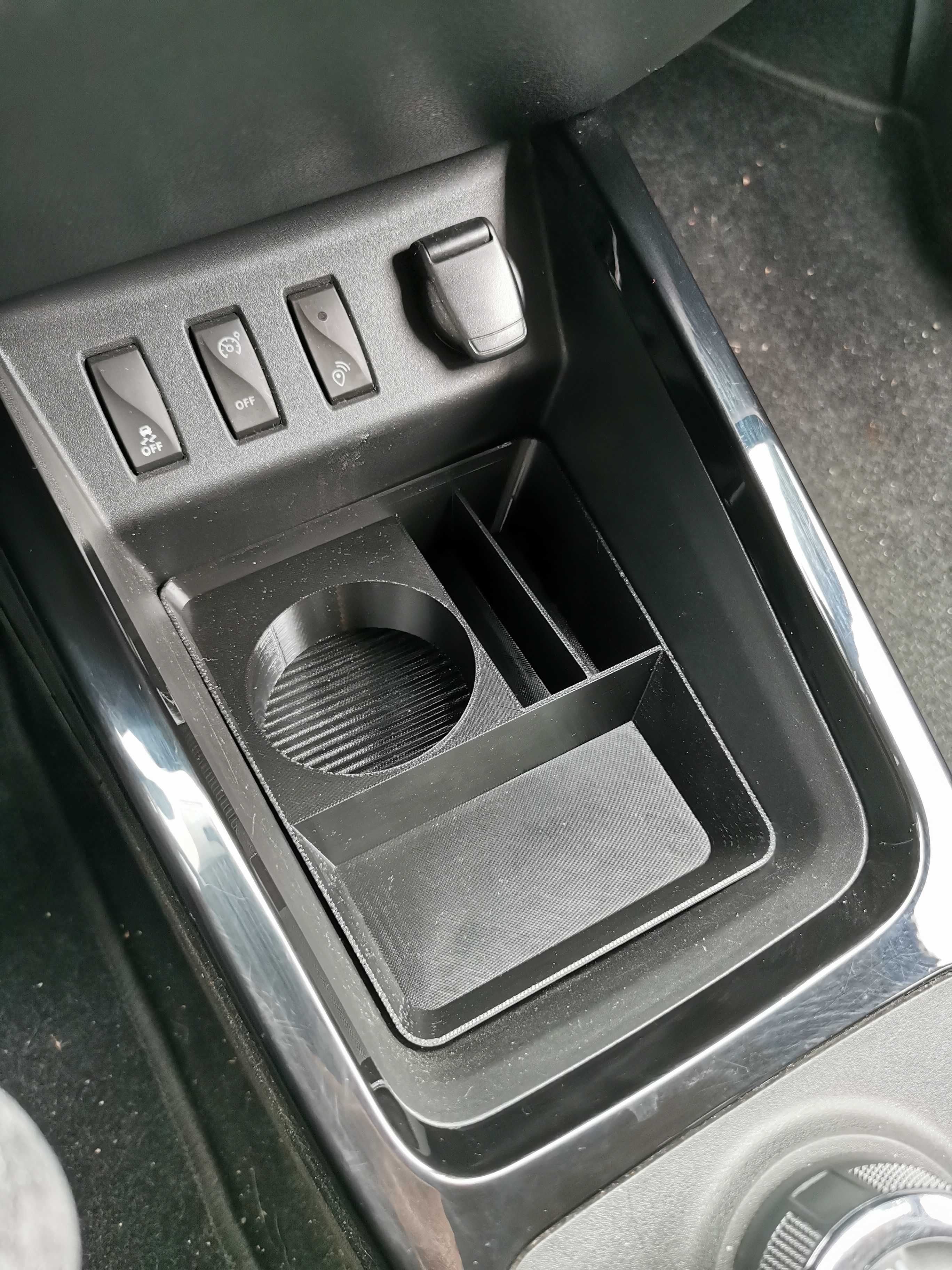Органайзер за Dacia Spring