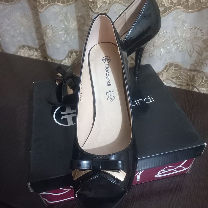 Туфли вечерние новые.