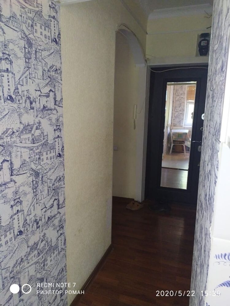 Продам в центре 2х ком кв 9 микр