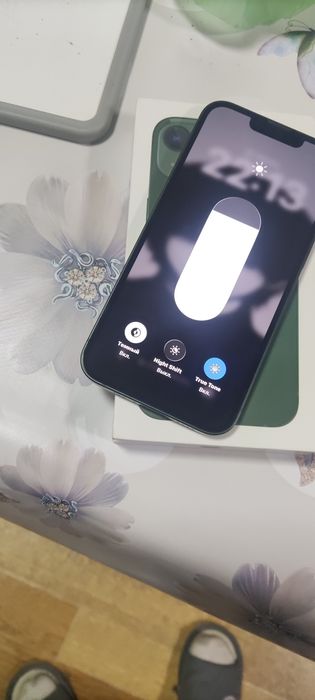 Продается iphone 13