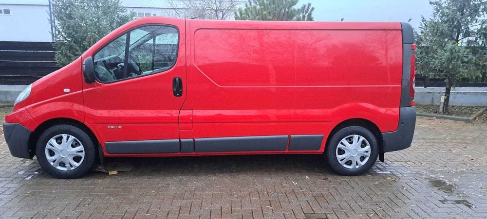 RENAULT Trafic Maxi Lung 2008 2.0dCi 116 CP 6 trepte AC, Inmatriculat