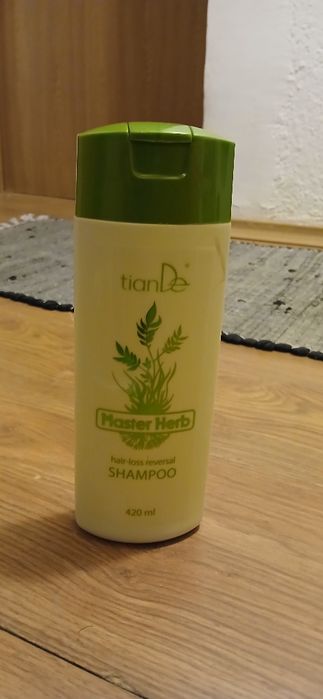 Шампоан на Тианде против косопад.