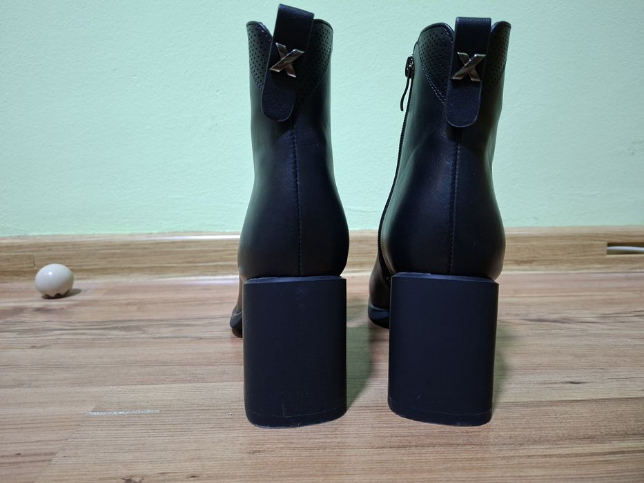 Дамски боти нови