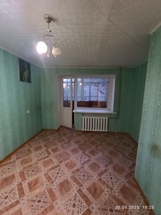 Однокомнатная квартира. Продам. Школьник