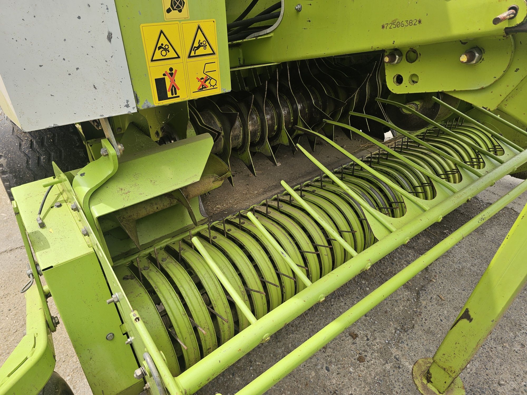 presa claas coasa grebla remorca met mig plug disc