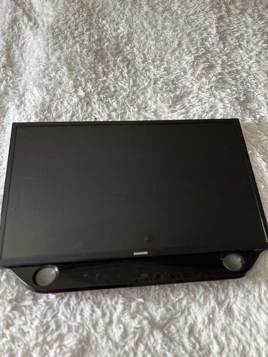 Телевизор Samsung UE-32F4800AW