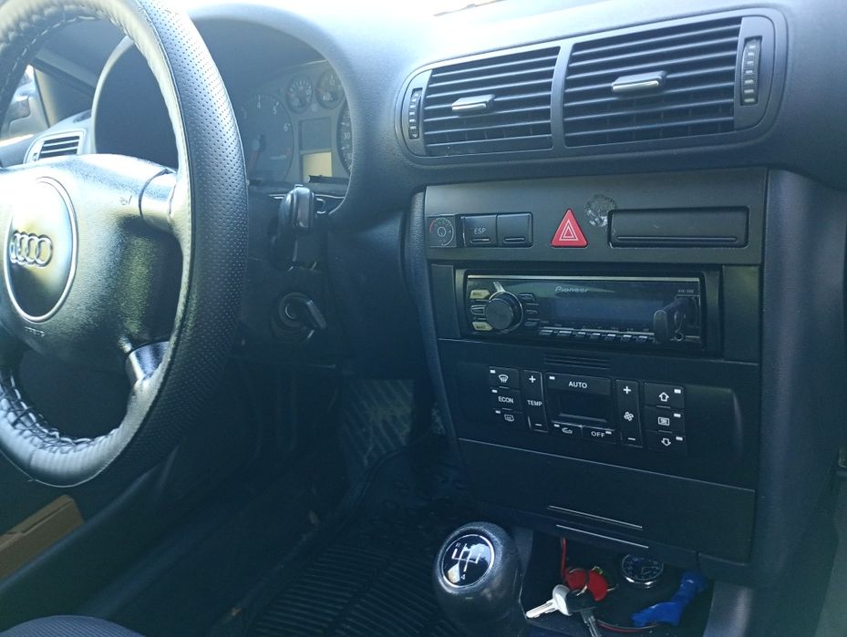 Audi A3 1.6 газ/бензин