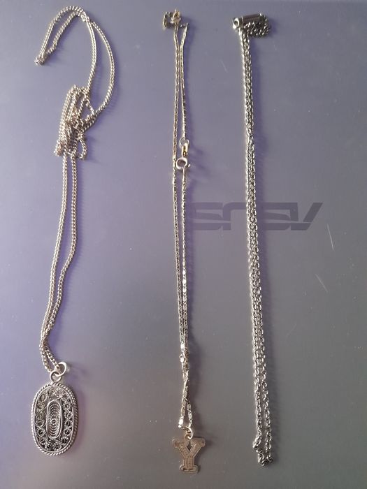 Сребърни колиета и гривна