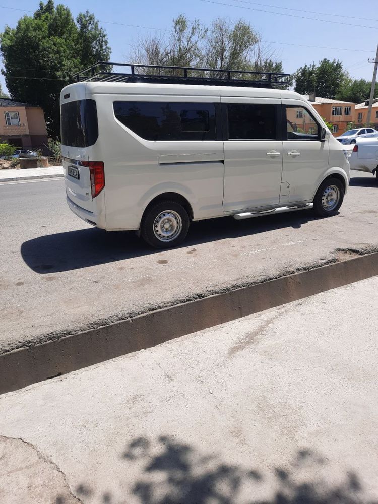 Changan v5 sotiladi