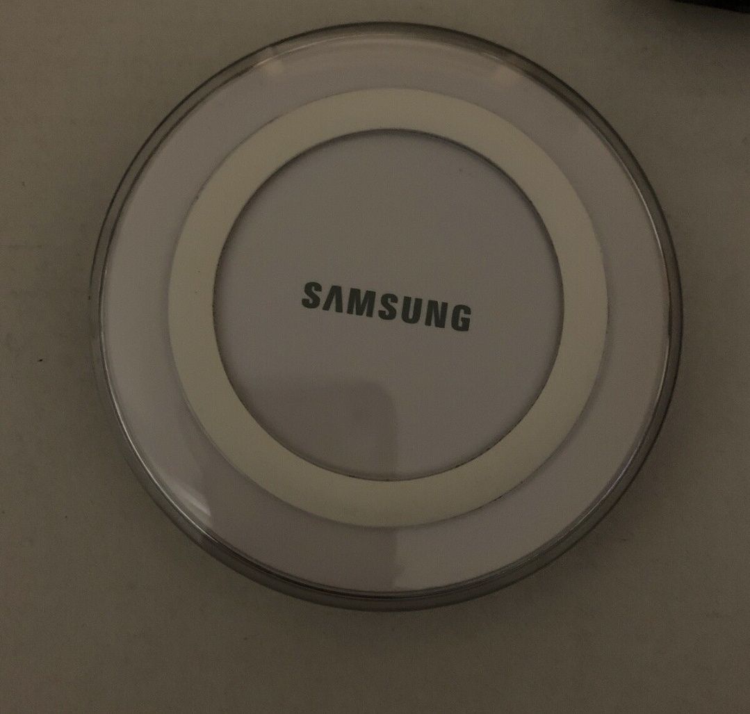Vând încărcător wireless Samsung