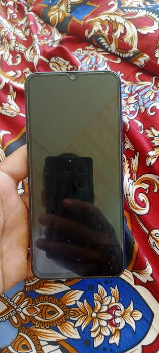 Samsung a032 holati yaxshi