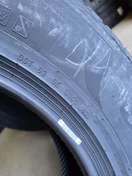 265/55/19 PIRELLI 4бр