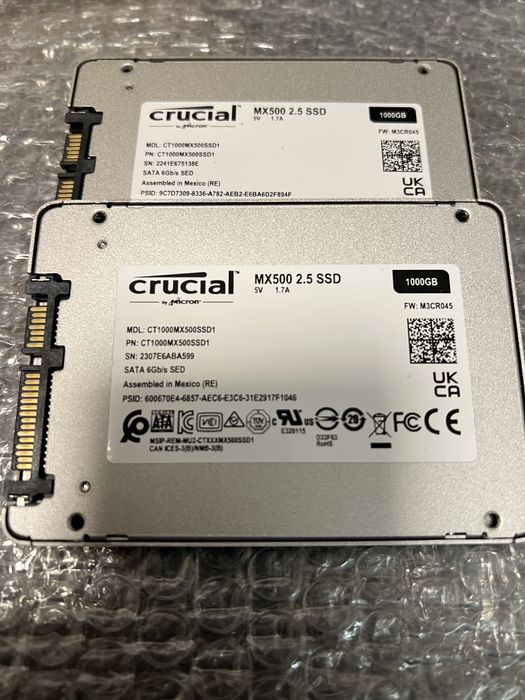 Memorie stocare SSD Sata III 1TB Crucial upgrade laptop calculator