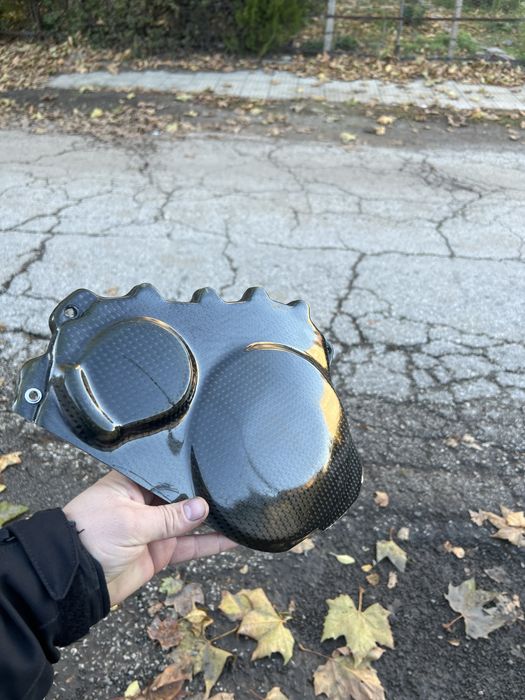 honda cbr 1000rr sc57 04-07г  карбонови капаци за двигатела