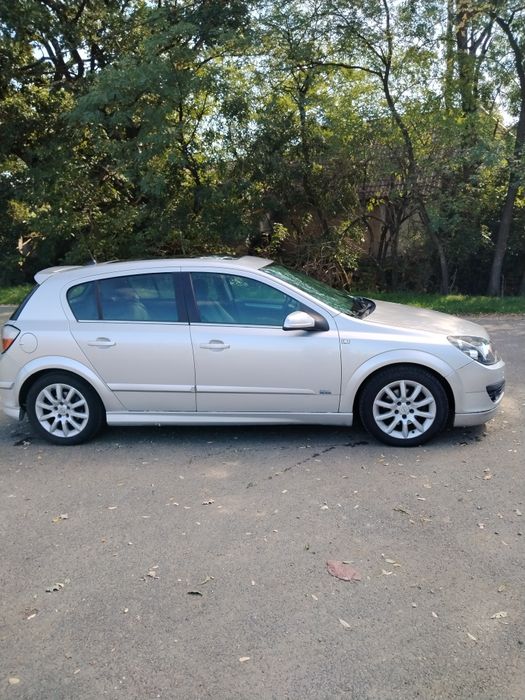 Astra H 1.6 benzina OPC line 2007