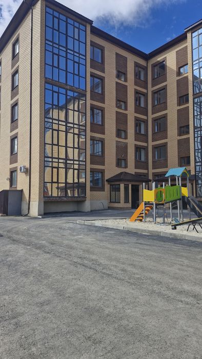 Продам квартиру в хорошем районе. Мрн Центральный, новый дом.  2-х ком