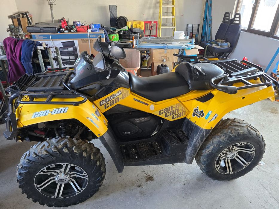 Vand ATV Can-Am r800 sau schimb auto