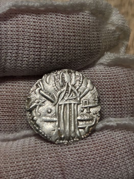 Стара монета на Иван Александър