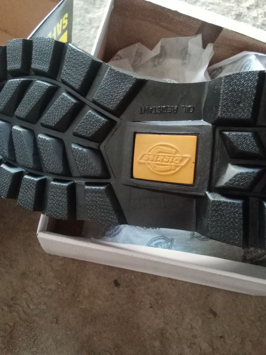 Продаются ботинки рабочие