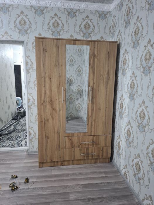 Shkaf  sifatli juda arzon Shkof