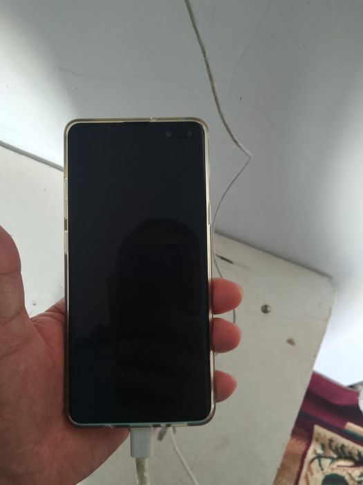 Самсунг с10 сатылады