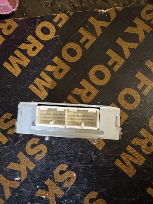 Mitsubishi L200 2.4d 2016 година Модул Скоростна Кутия