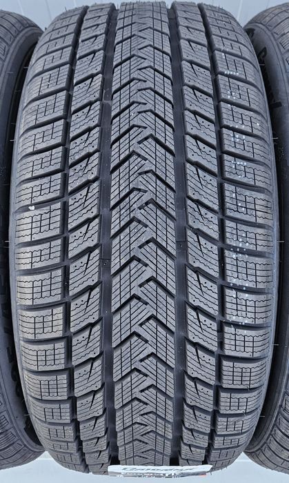 235/45 R17, 97Vxl, GRIPMAX, Anvelope iarna M+S, Aderenta Clasa A