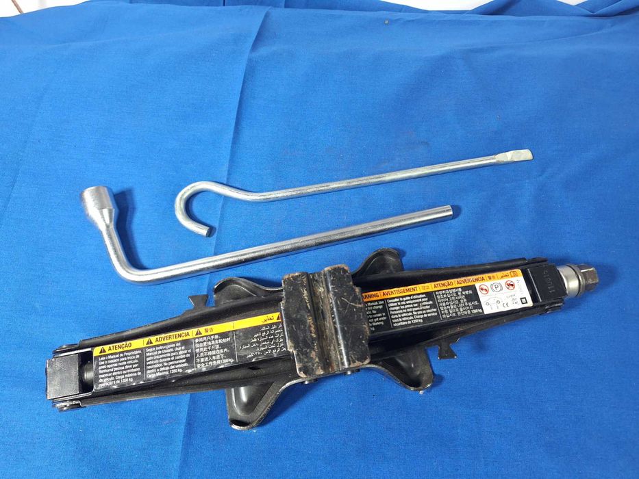 CRIC AUTO Oem Opel Insignia Astra H J Zafira Mokka