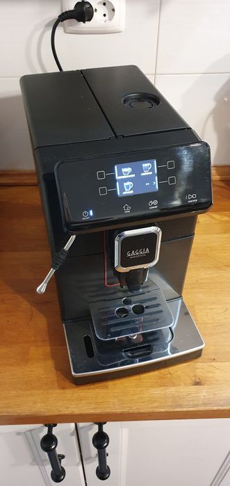 Vand Espressor Automat Gaggia Magenta Plus