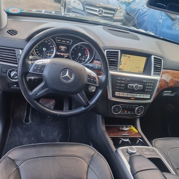 Mercedes-Benz GL550 W166 AMG packet на части